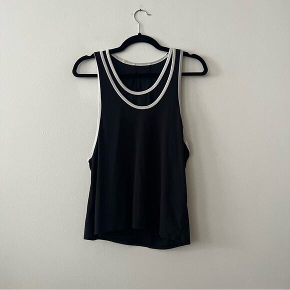 Lululemon LA Double Layer Tank in Black - Picture 2 of 5